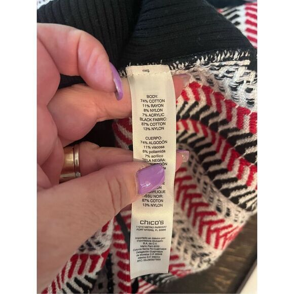 Chicos Red Black White Chevron Side Zip Sweater Jacket sz 2 or L EUC - Picture 9 of 9